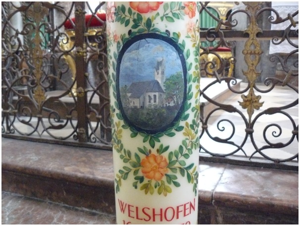 584x433 pixels (126K)